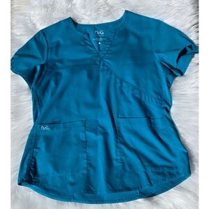 NRG by barco scrub top large